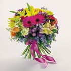 Bright presentation bouquet from The Posie Shoppe in Prineville, OR