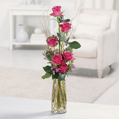 Heavenly half dozen roses